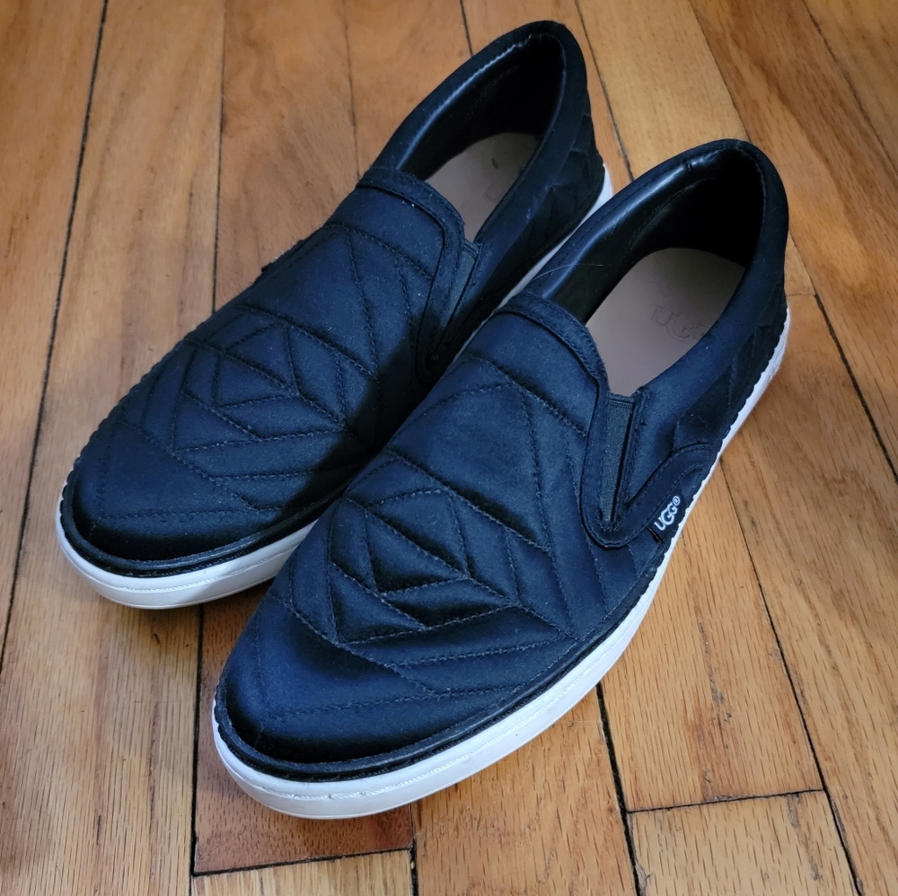 UGG slip on sneakers